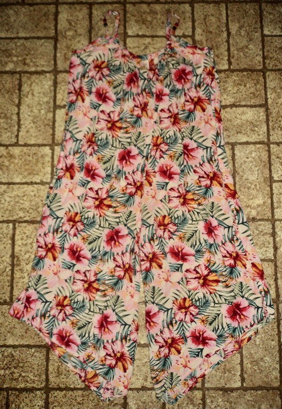 Angie Girls Romper. Sz. Large. Cute!