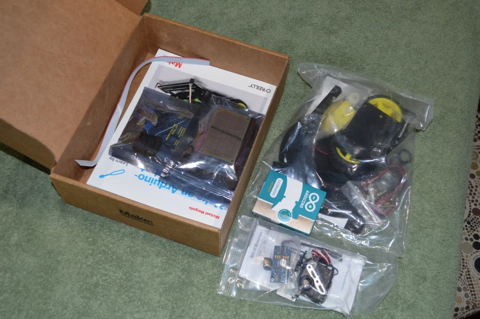Rovera 2WD Arduino Robot Kit Science New Open Box Sealed Bags Rare HTF Makezine - Image 4 of 4