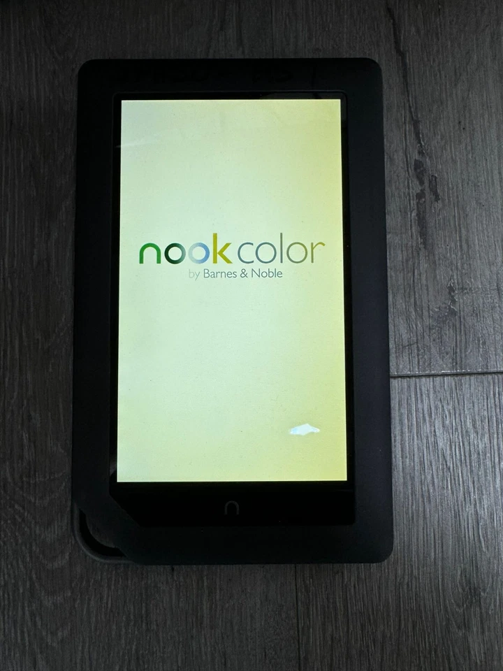 Barnes & Noble Nook цвет 8GB, Wi-Fi, 7 дюймов BNRV200 хороший экран ** см. описание ** - Изображение 2 из 4