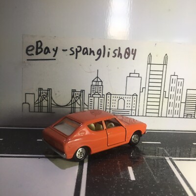 Tomica Tomy Japan No. 17 Nissan Cherry Hatchback X-1 1/58 Red