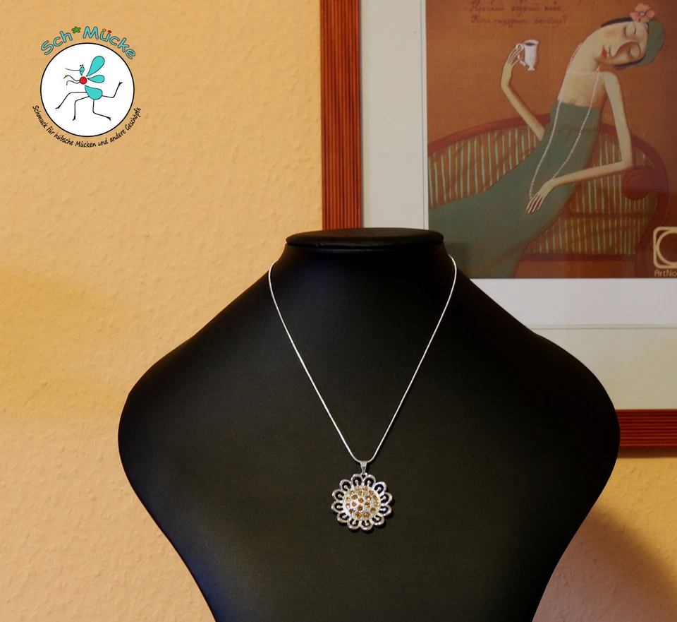 Halskette Blumenblüte Retro Vintage Amulett Glücksbringer Geschenkidee Rarität - Bild 4 von 4