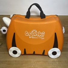 Melissa Doug Trunki Tiger Kids Ride-On Suitcase Carry-On Luggage Orange