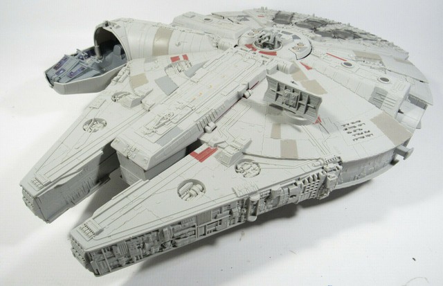 force awakens millennium falcon toy