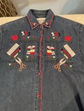 Vintage Carolina Colours Embroidered Denim Shirt Medium Apple Books Teacher