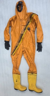 Trellchem Chemical Suit With Bag Size - M Shoes - 9