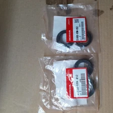 Genuine Honda Front Fork Seals Set: Fits PCX, Vision, SH Mode, CBR125 & MSX125
