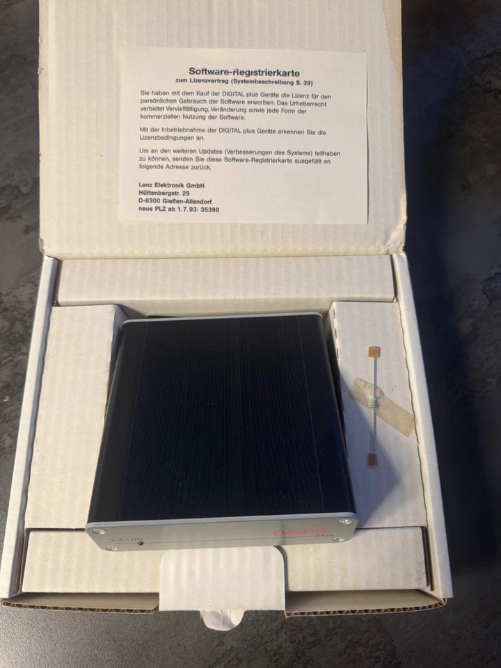 komplette Digitalsteuerung LENZ LZ100 LV100 LH100, unbenutzt. - Bild 2 von 4