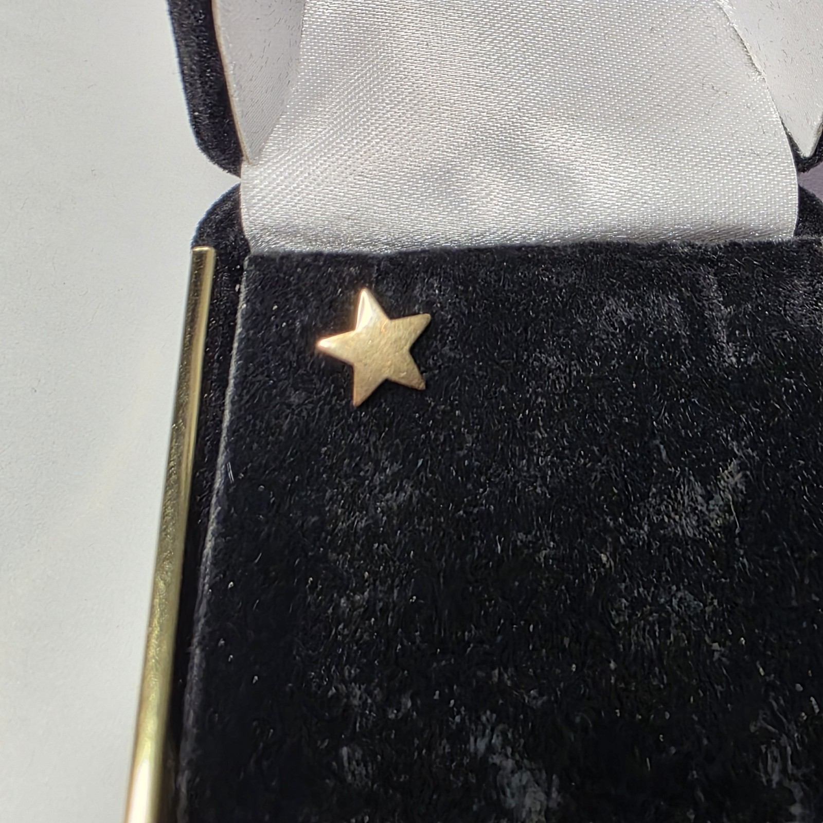 14K Solid Yellow Gold Single Star Stud Earring - image 8