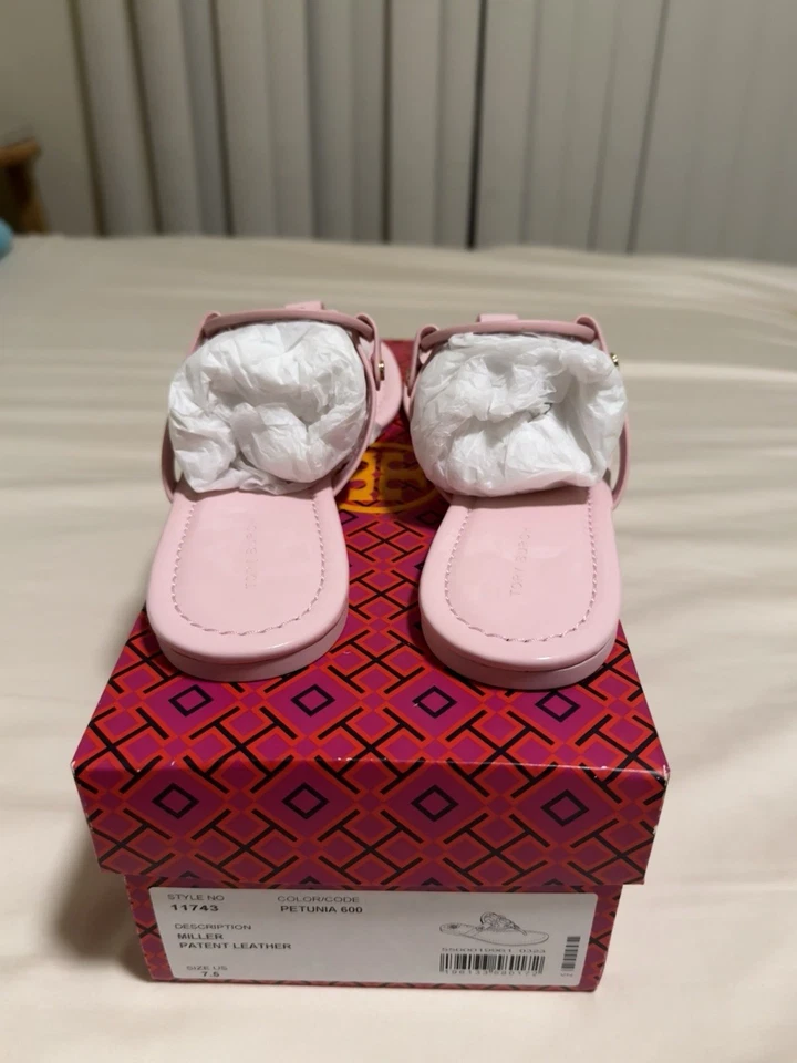Sandálias femininas Tory Burch Miller couro envernizado em petúnia tamanho 7,5 novas - Imagem 3 de 4