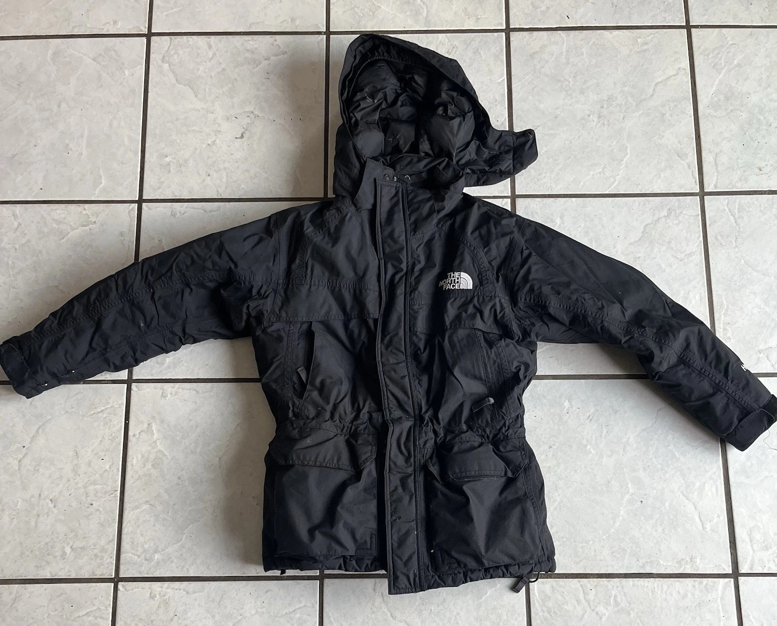 The North Face Boys Down Parka Jacket Black Medium Coat McMurdo Winter