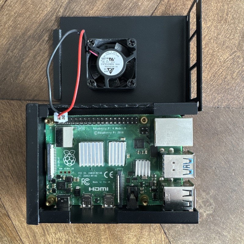 Raspberry Pi 4 Model B 2GB