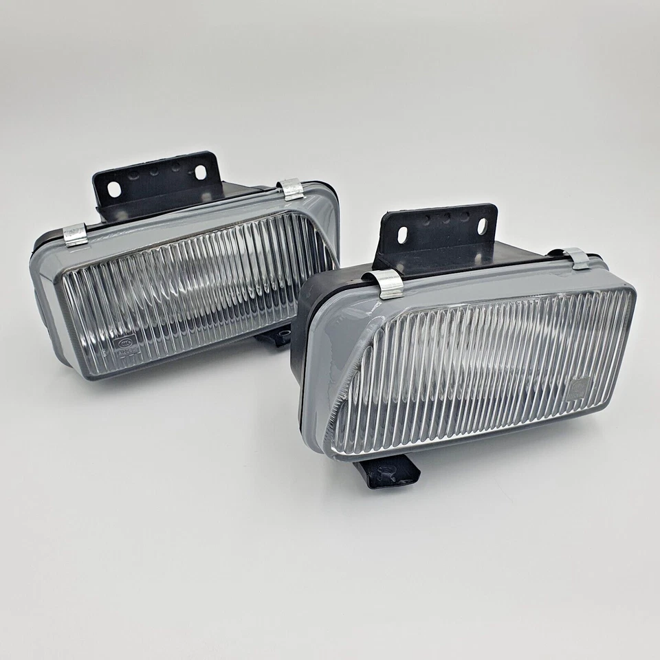 2x Fog Lamp Light Left Right for ISUZU NPR NQR NPR-HD  08-23 - Image 4 of 4