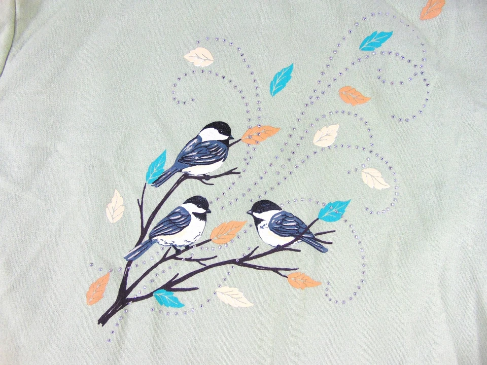 Sudadera Breckenridge Jumper Bordada Pájaros Verde | Talla L/Grande Foto 3 de 4