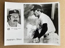 Jim Catfish Hunter Autographed Picture - Promo Abraham and Straus 8x10