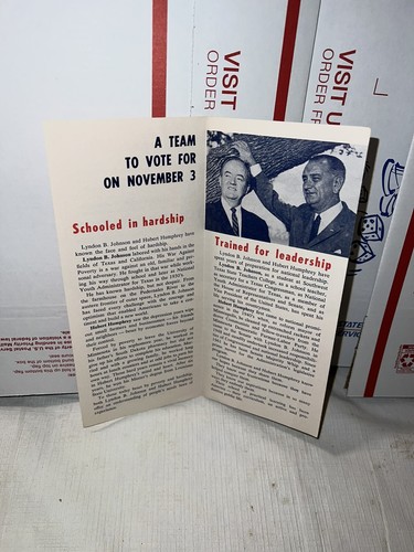 VINTAGE 1964 POLITICAL BROCHURE LBJ FOR THE USA LYNDON B JOHNSON HUBERT HUMPHREY - Picture 3 of 3