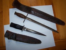 (2) Vintage Handmade Double-Edged Dagger Knife with leather cases