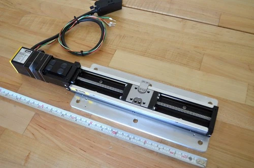 Parker 402XE Linear Ballscrew Actuator with BE161CJ-NFLN Nema16 Servo Motor