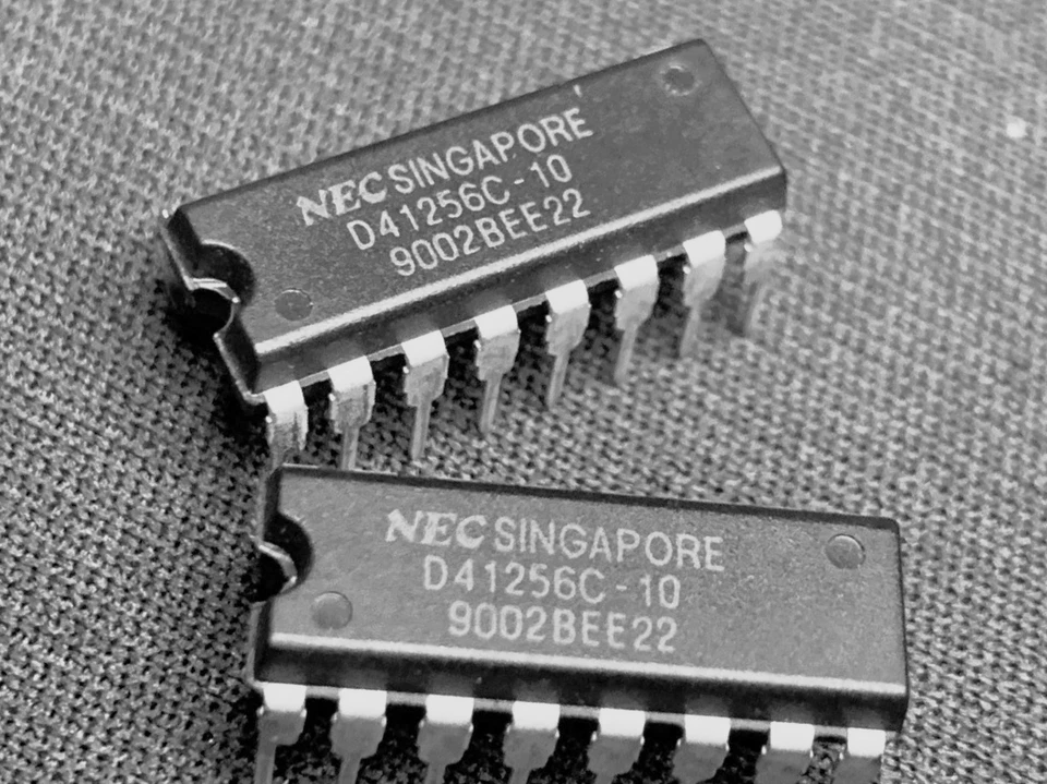 NEC D41256C-10 DYNAMIC NMOS RAM 100ns