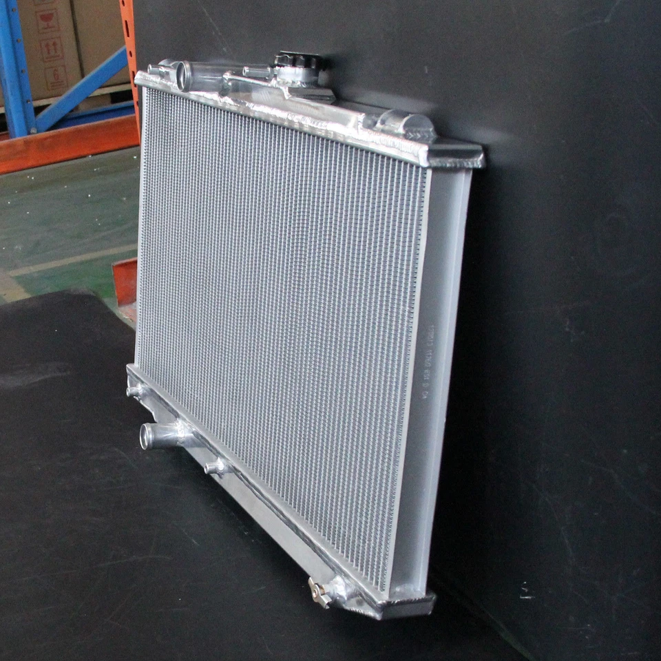 Radiador de aluminio para Toyota Corolla Geo Prizm LSI 93-97 L4 2 filas AT 34mm Foto 3 de 4