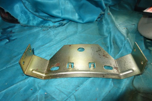 BMW Halterung Mittelkonsole Holder central middle console Armrest Armlehne MAL