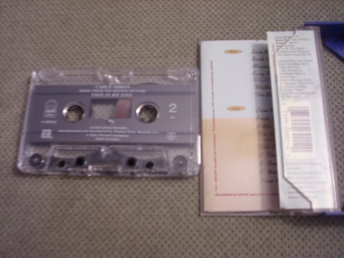 RARE OOP This Is My Life CASSETTE TAPE soundtrack CARLY SIMON Carrie Fisher 1992 - Picture 2 of 2