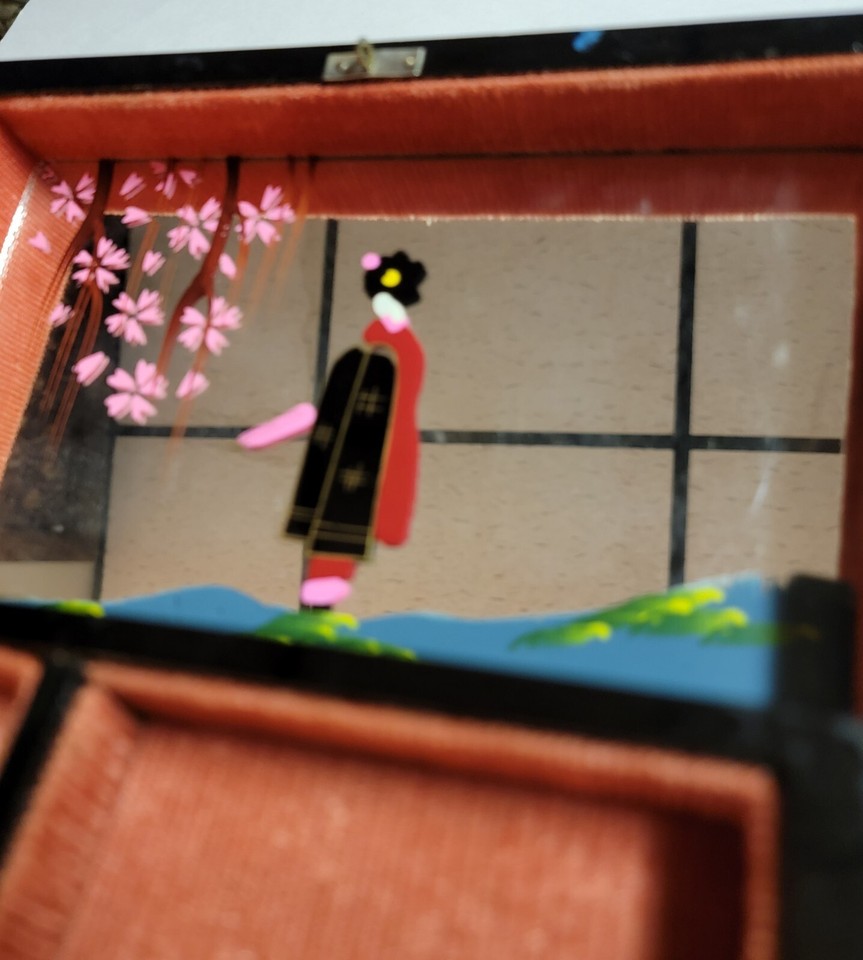 Lacquer Crestline Jewelry Music Box Vintage Japan Collectible Hand