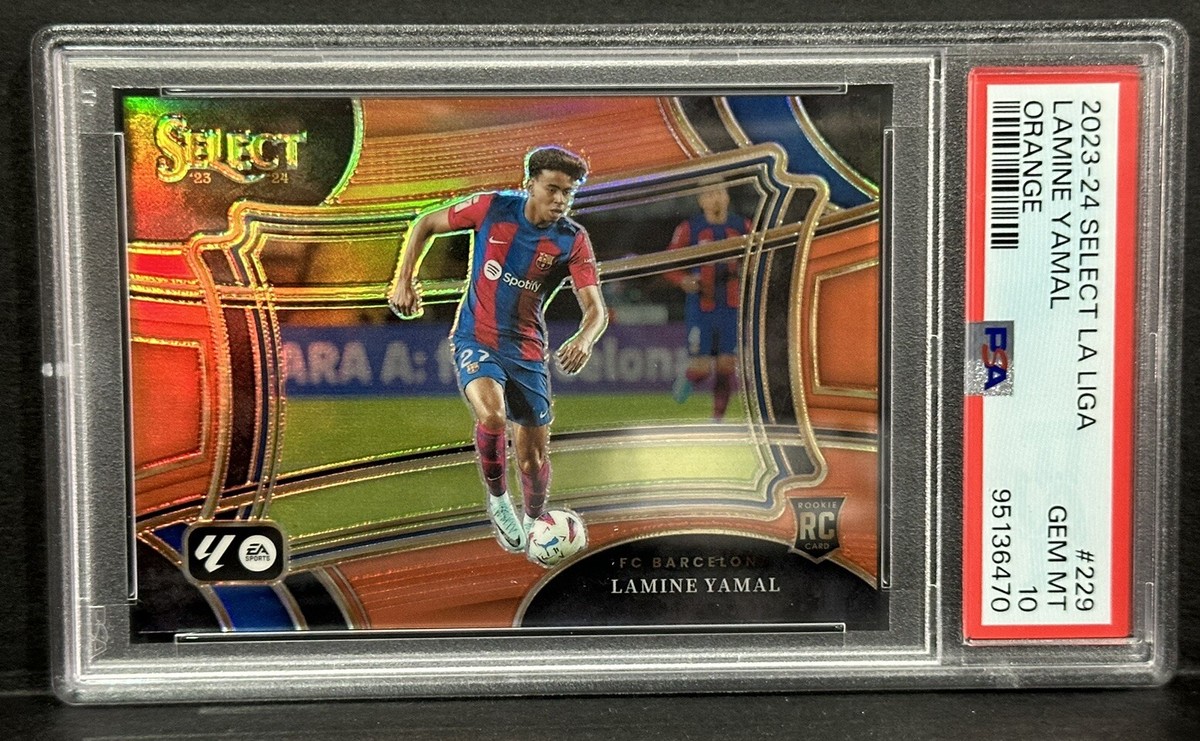 2023-24 Select La Liga Barcelona RC Lamine Yamal Field Level