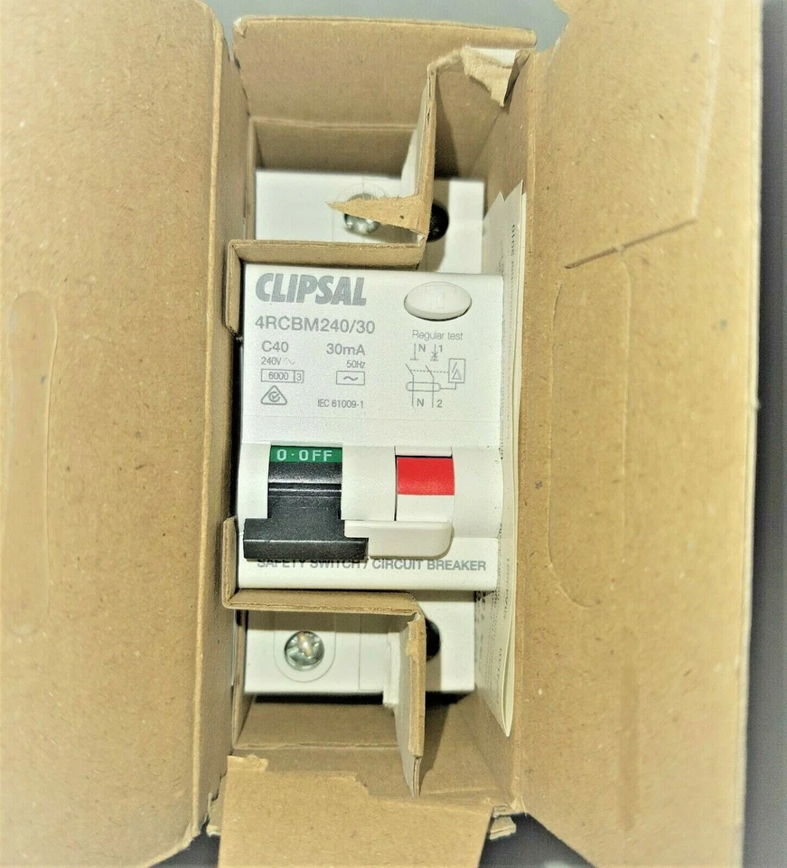 Выключатель остаточного тока CLIPSAL 4RCBM240/30 MAX4 2P 40AMP 6000A 240V 30 мА - Изображение 2 из 3