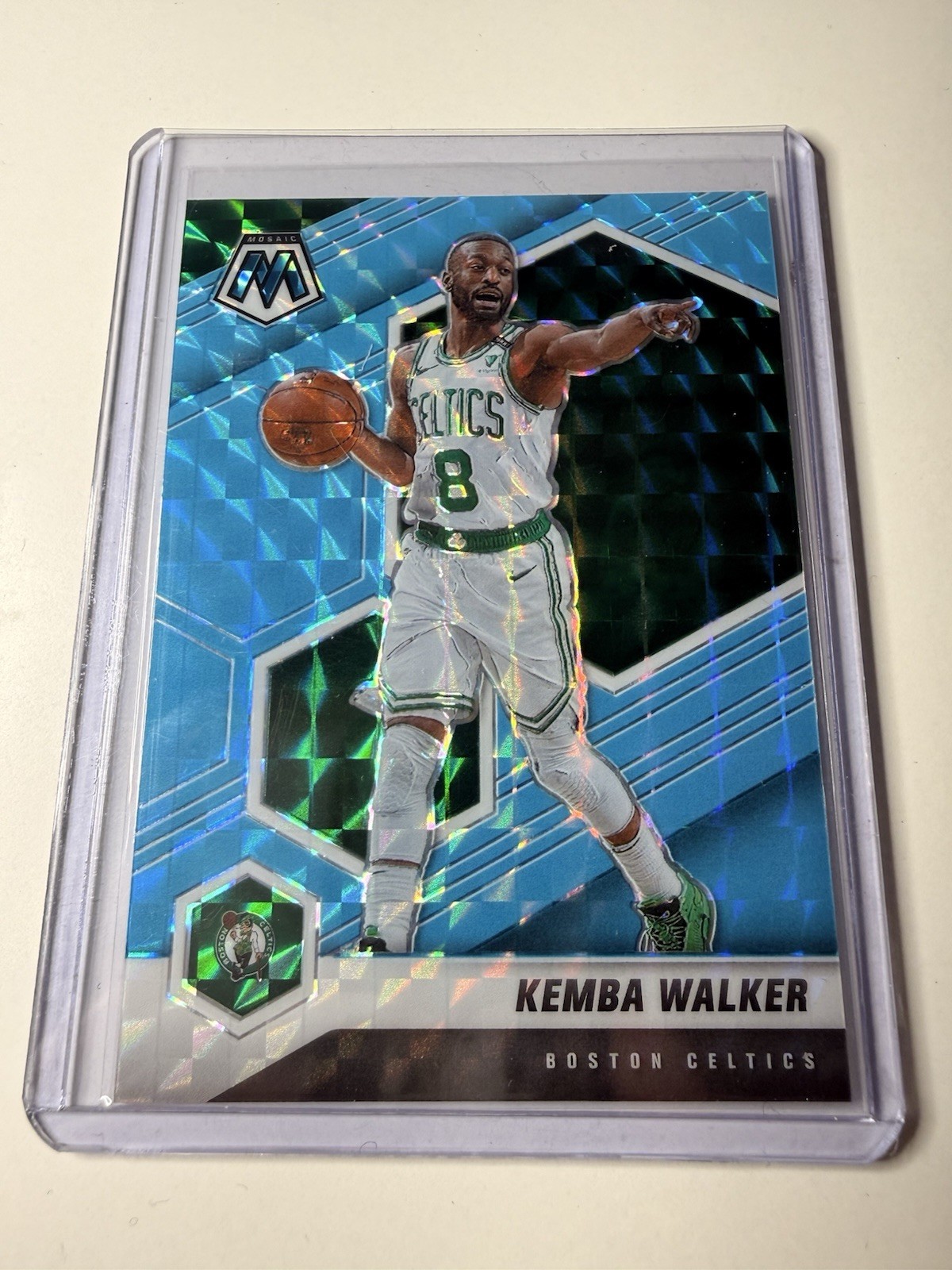 2020-21 Panini Mosaic - Kemba Walker #98 Fluorescent Blue Mosaic Prizm /15