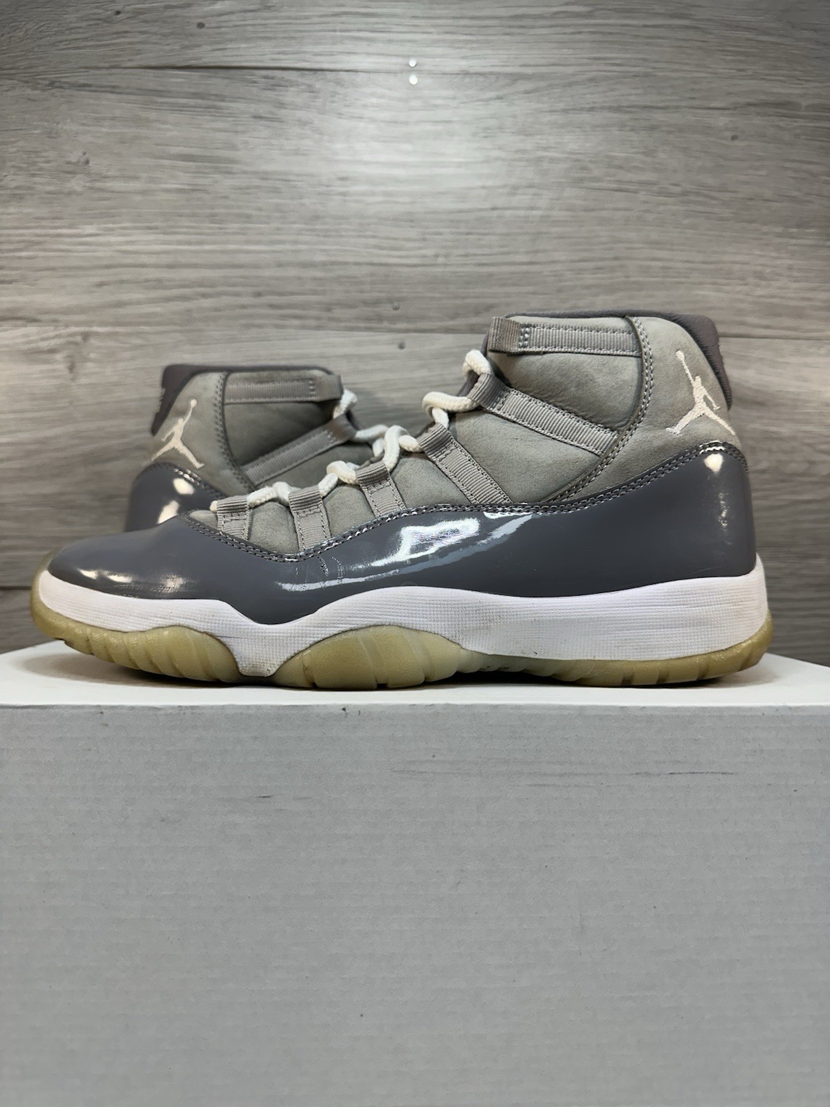 Jordan 11 Retro Cool Grey - Size 9