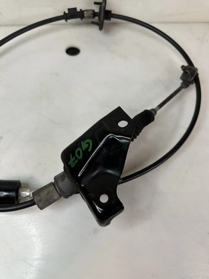 2005-2007 TOYOTA SEQUOIA AUTOMATIC TRANSMISSION GEAR SHIFTER SELECTOR CABLE OEM - Image 2 of 3