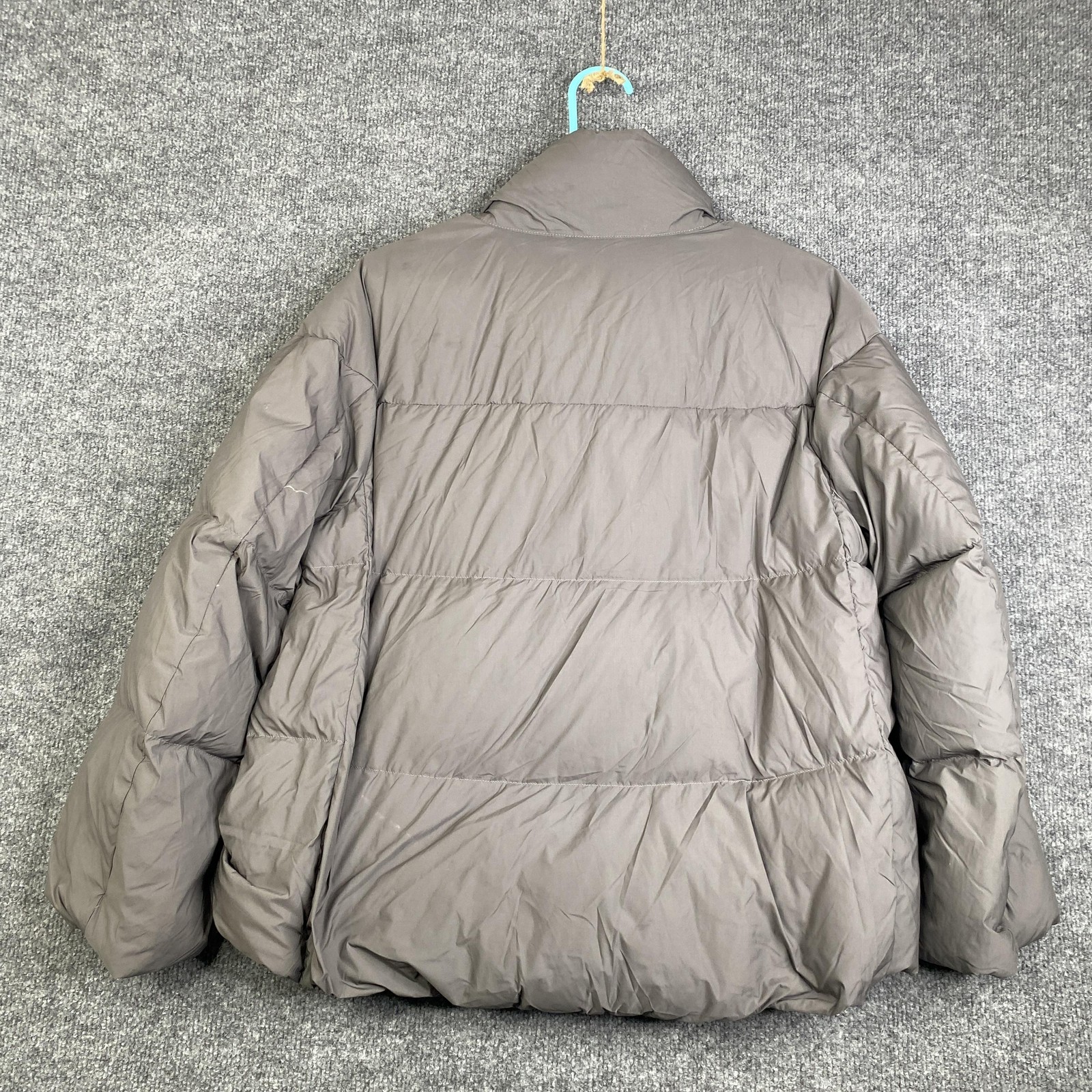 Uniqlo Jacket Powder Soft Medium Gray Down Puffer Nanodesign Womens 461276 image 10