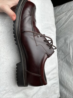 Cole Haan Oxford Men display picture 2
