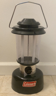 Coleman Model 5355-700 Series Fluorescent Lantern~ Battery Not Included