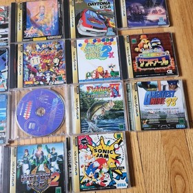 SEGA Saturn Gray Home Console Bundle w/ 2 Controllers & Games. Make An Offer!