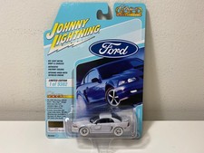 1/64 Johnny Lightning 2003 Ford Mustang White Diecast Model Car JLSP163B - CHASE