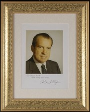 RICHARD M. NIXON - INSCRIBED PHOTOGRAPH MOUNT SIGNED