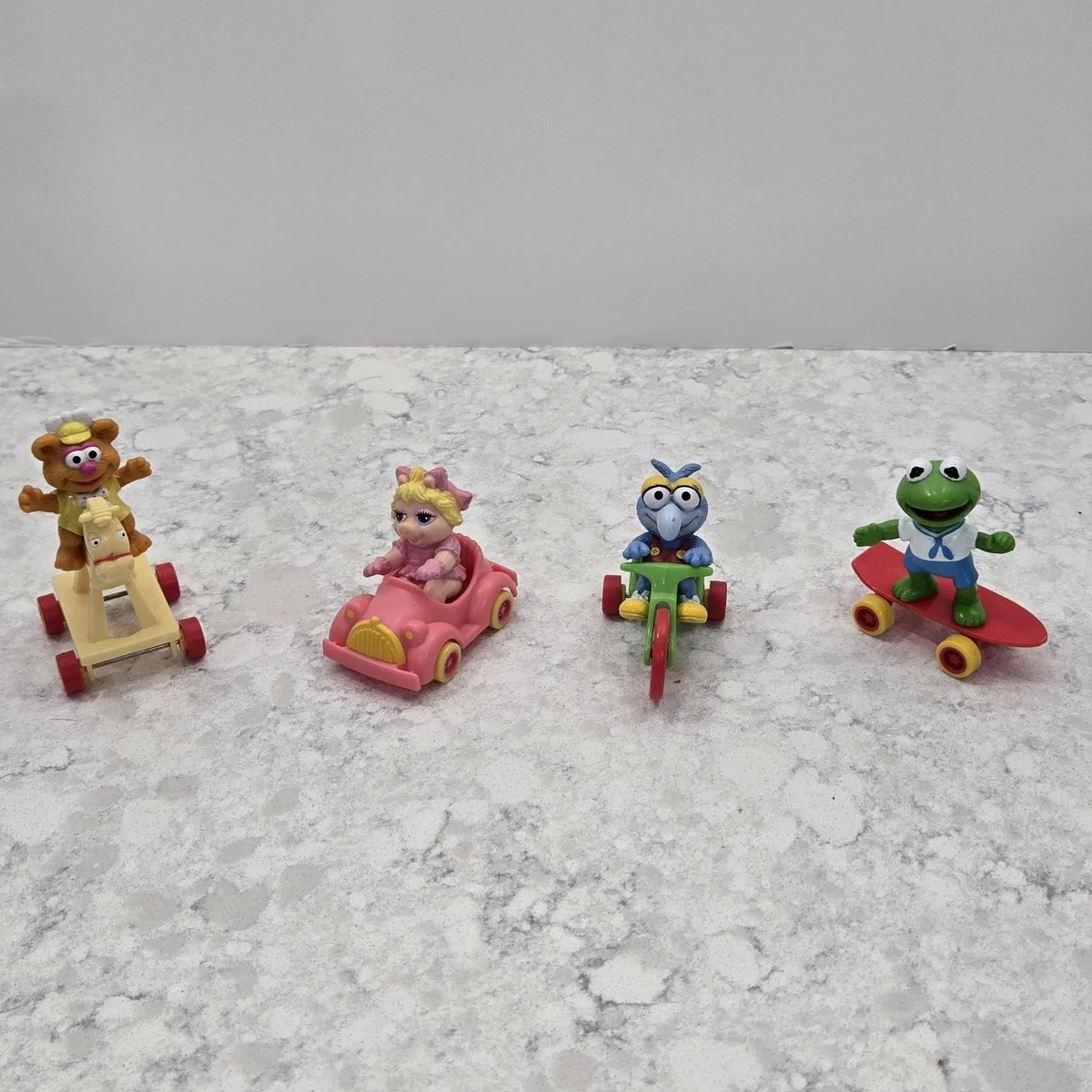 ヴィンテージ 1986年 マペットベイビーズ マクドナルドおもちゃ 車両付き Vintage 1986 Muppet Babies McDonald's Toys Complete Set Of 4 with