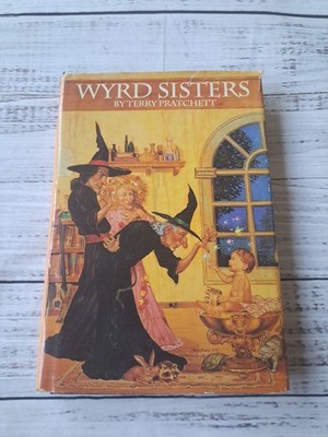 Wyrd Sisters by Terry Pratchett HC DJ 1st Ed. 1988 Reprint Edition Discworld 