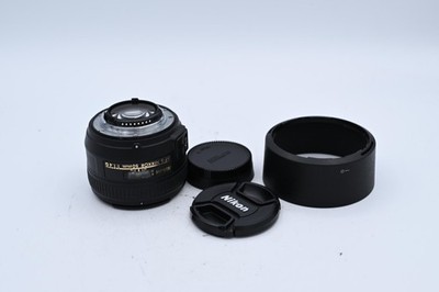 Nikon AF-S NIKKOR 50mm f/1.4 G Autofocus Lens, with Caps Case, and Hood