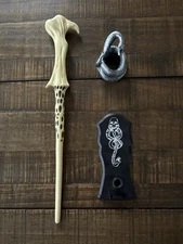 Harry Potter The Noble Collection Lord Voldemort Wand With Snake Stand