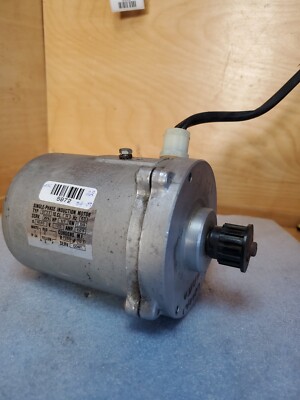 Single-Phase Induction Motor DT-22 1/7HP 115V 1.08A 60Hz Used