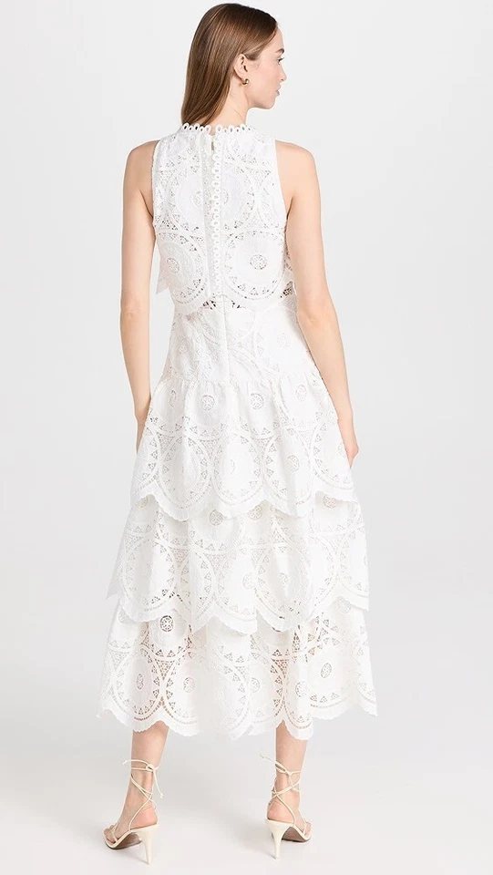 Vestido Alexis Aviana de encaje en capas S $895 Foto 2 de 4