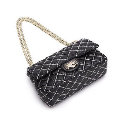 UScarmen Cross-Stitch Quilted Sheepskin Chain Shoulder Bag 1556 BLACK   Women's 