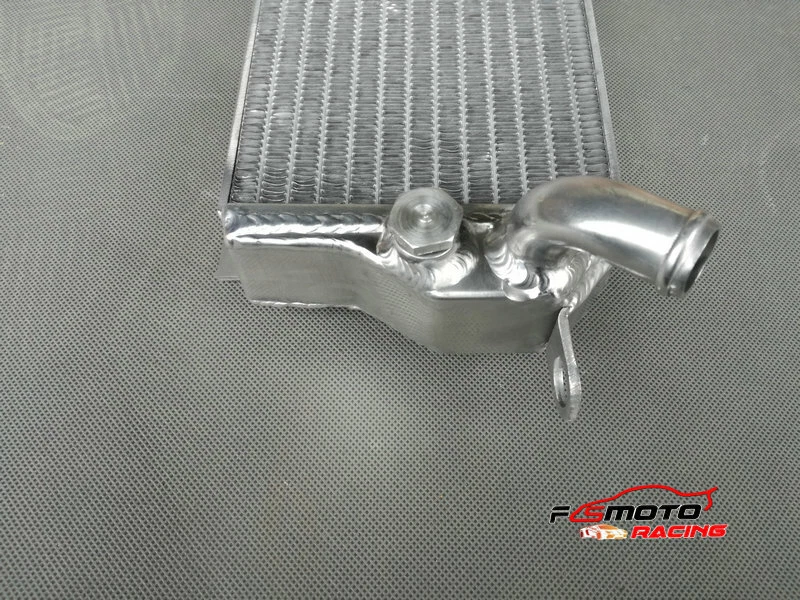 Radiador de aluminio para Kawasaki KLX650 KLX 650 1993-1996 1993 1994 1995 1996 Foto 4 de 4