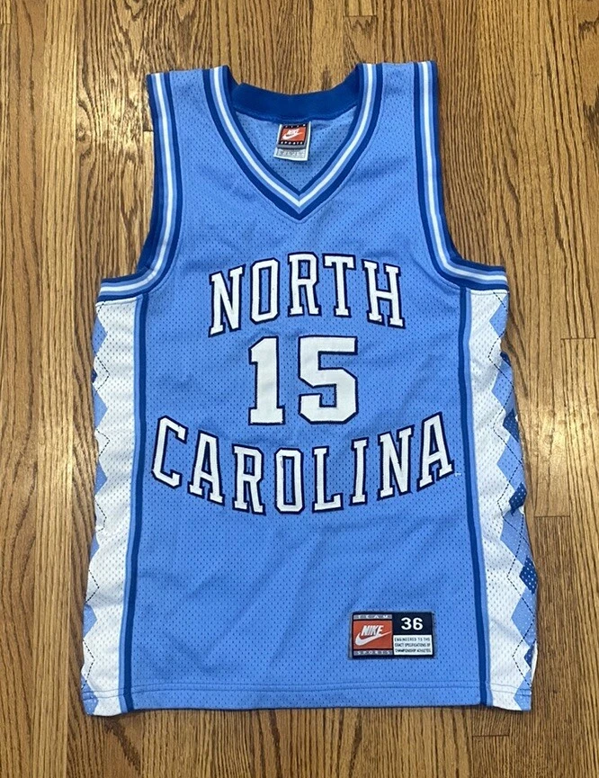 North Carolina Tar Heels Vince Carter #15 Vintage 90s Nike Authentic Jersey UNC