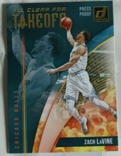 ZACH LAVINE🔥MINT GOLD PRESS PROOF🏀2018-19 DONRUSS #5📈ALL CLEAR FOR TAKEOFF🌟