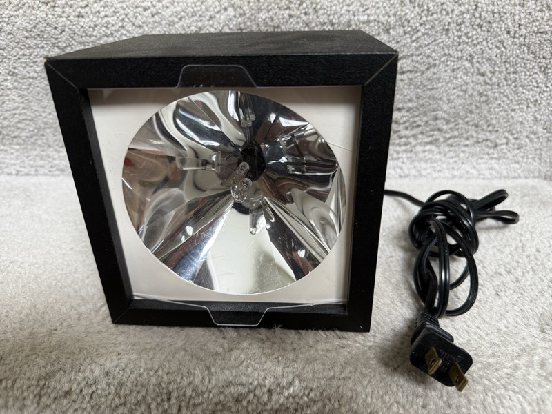 Vintage Disco Flashing Xenon Party Strobe  Light Model 1005