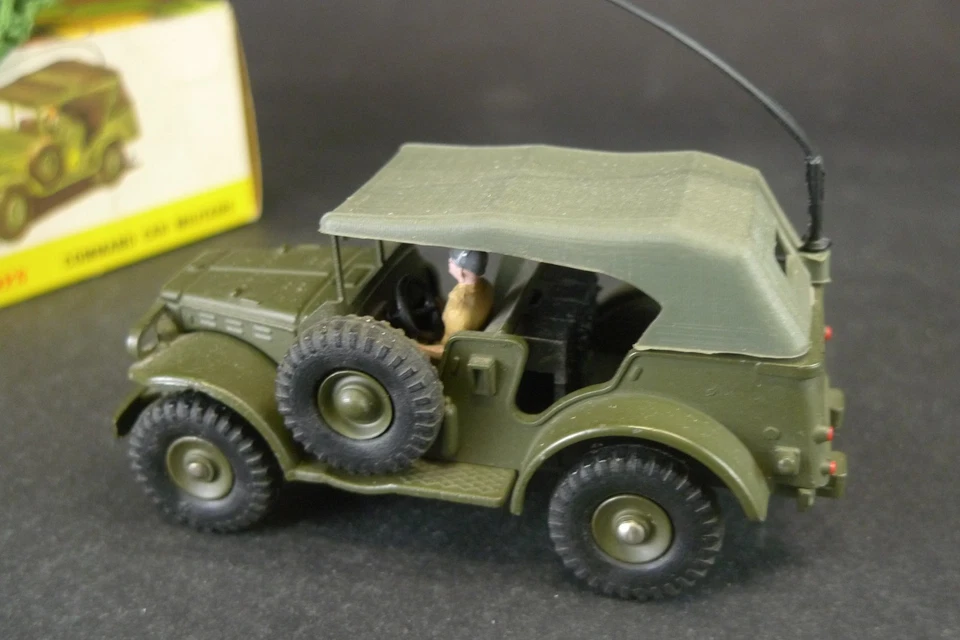 DINKY TOYS FRANCE. COMMAND CAR. REF: 810. + Boite. - Photo 2/4