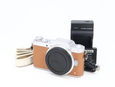 Corpo fotocamera mirrorless Panasonic LUMIX DMC-GF7 marrone 16 MP schermo selfie flip